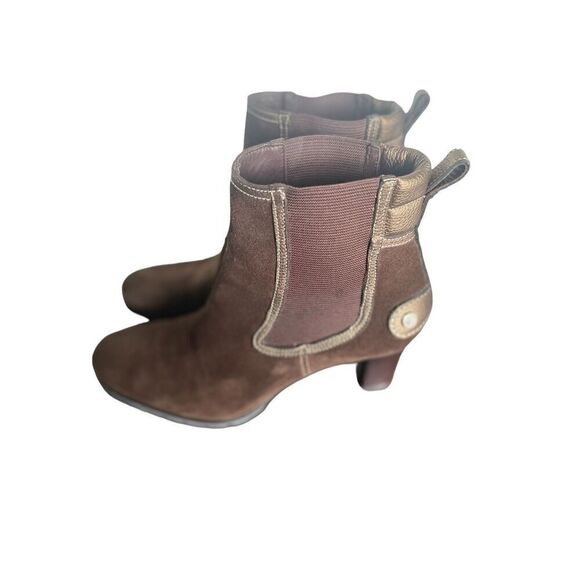 Cole Haan Suede Vibram Chelsea Ankle Boots Brown Size 7B - Picture 1 of 12